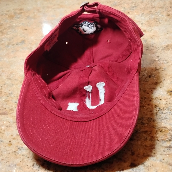Tail Gate'n Gear University of Arkansas Razorbacks 100% Cotton Strapback Hat Cap - Picture 5 of 6